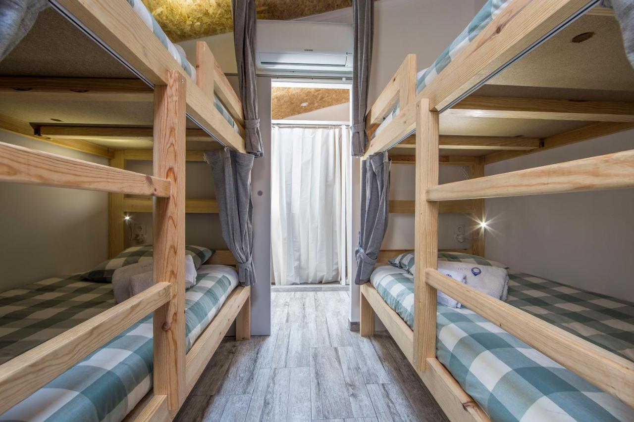 Vila Maria Mix Dorm By Host-Point Кошта-да-Капаріка Екстер'єр фото
