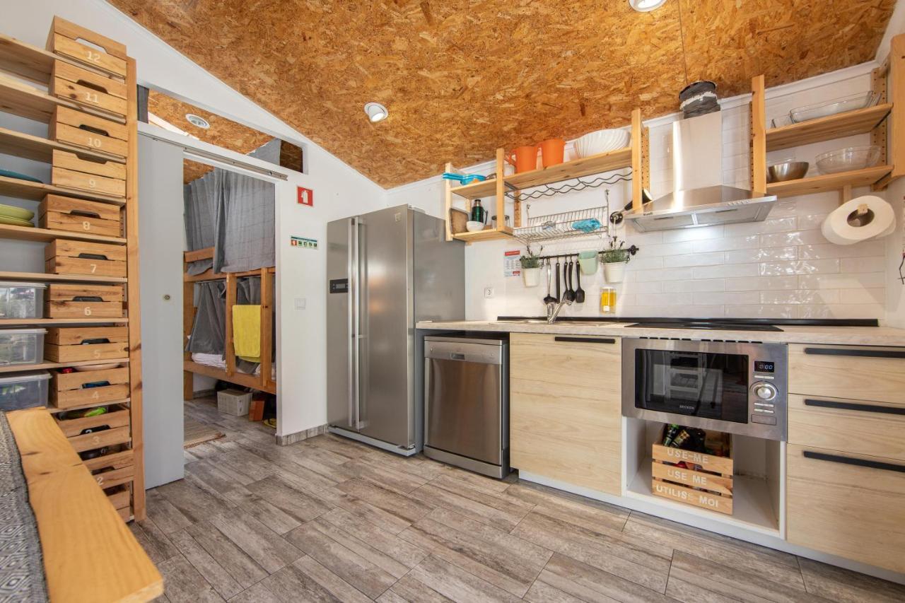 Vila Maria Mix Dorm By Host-Point Кошта-да-Капаріка Екстер'єр фото